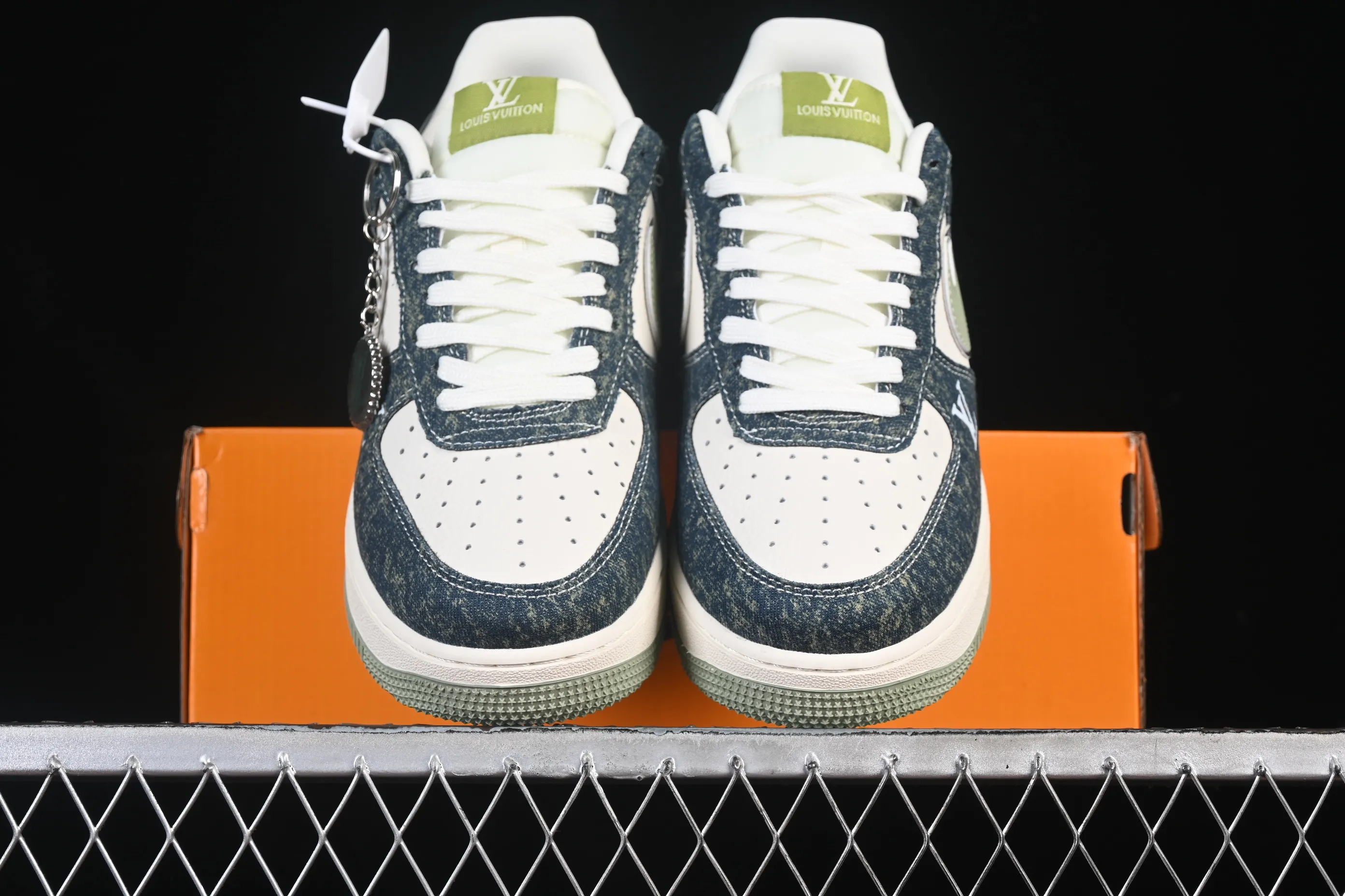 All Categories Nk Air Force 1 Air Force Series Nk Air Force 1 Low Air Force Low Nike Air Force 1'07 Low Joint Indigo Denim Air Force One Low Casual Shoes DX1888-098